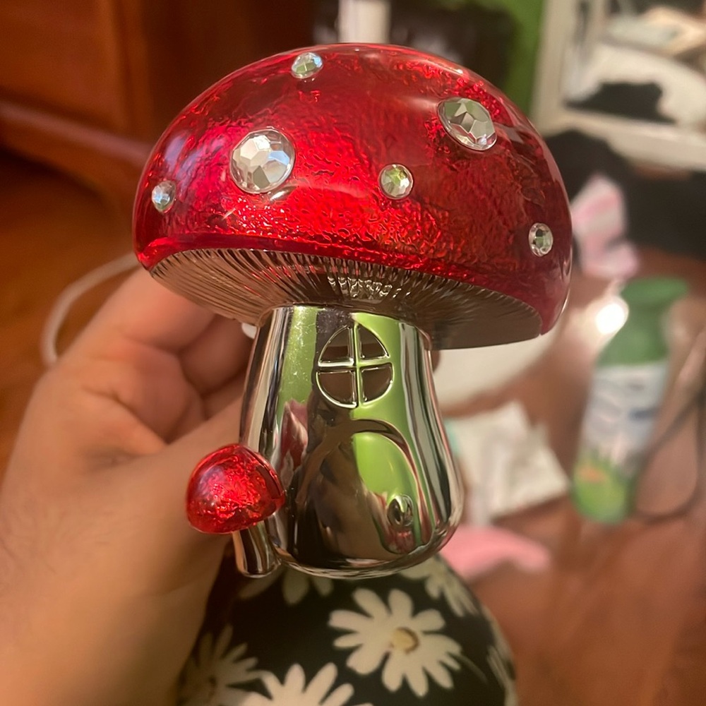 Cute red mushroom wall light